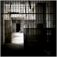 408800712 93c8929105 m