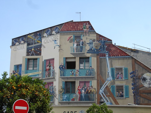 1025489962 e1f6e49807